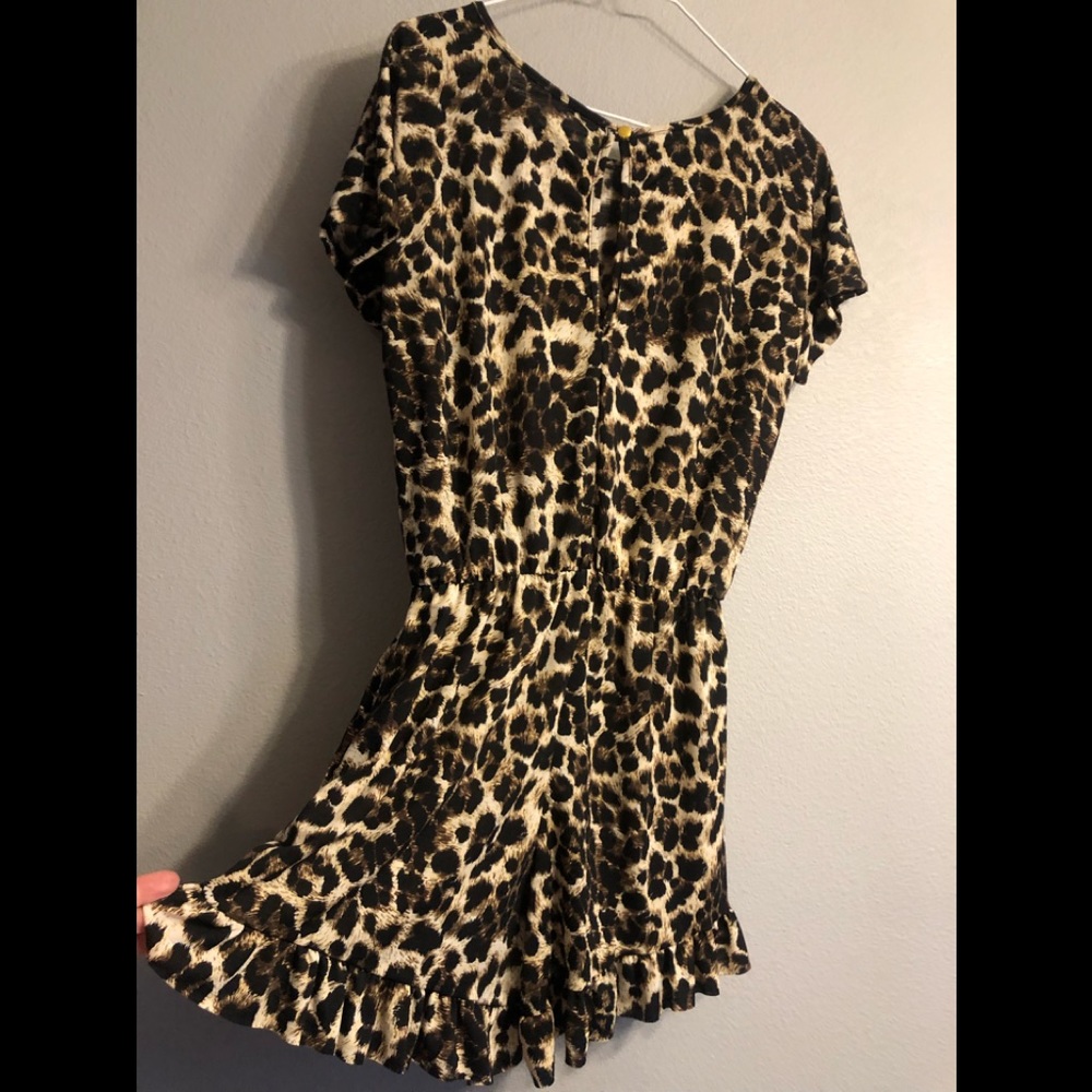 Leopard romper